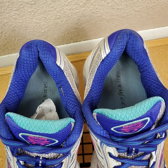 *SAUCONY GUIDE 8 S10256-1 WOMENS SIZE 11M SILVER - Picture 3 of 9